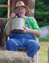 http://www.traditioninaction.org/Cultural/images/A044_hillbilly.jpg