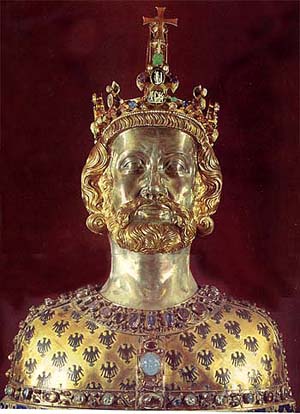 Charlemagne Bust.psd.jpg - 50014 Bytes