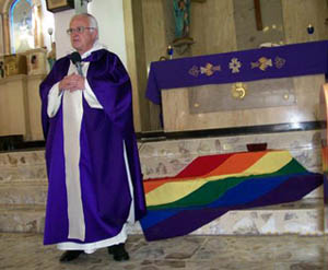 Bishop Jose Raul Vera Lopez shows his support for homosexuality in mass