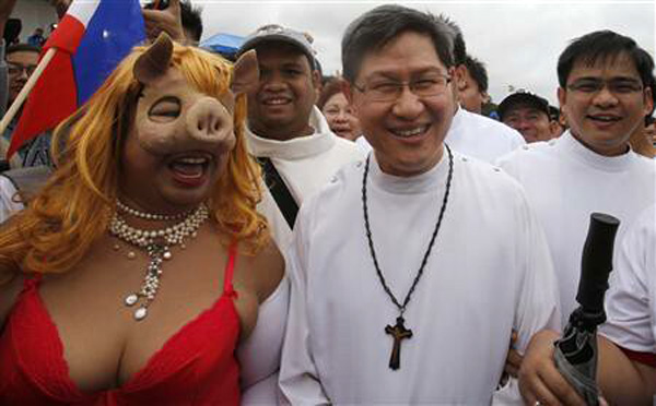 Cardinal Luis Tagle 01