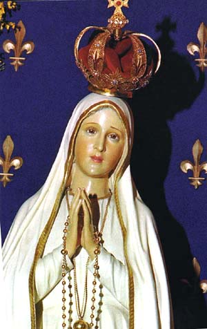 A statue of the International Pilgrim Virgin of Fatima