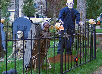  Halloween graveyard