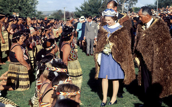 Queen Elizabeth with native maori 1