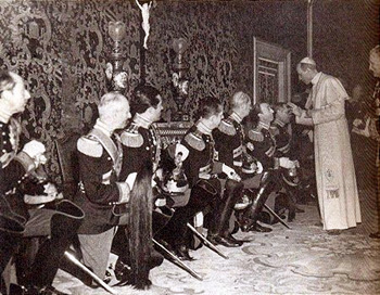 Papal Noble Guard kneeling before Pope Pius XII