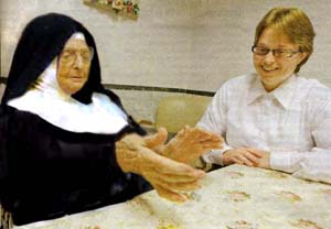 An elderly nun and a laywoman