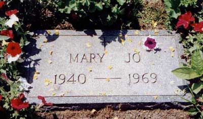 Mary Jo Kopechne's grave