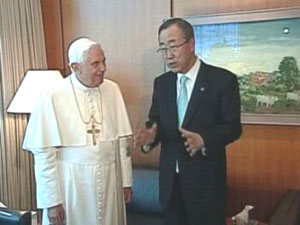 Pope Benedict XVI meeting with a UN official