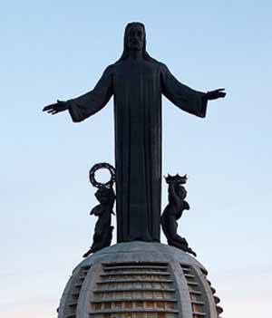 Cristo Rey at the Cubilete Mount