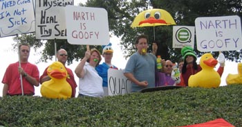 Homosexuals protest against NARTH