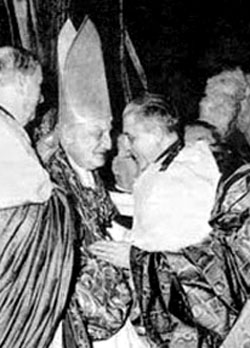 John XXIII supports Suenens