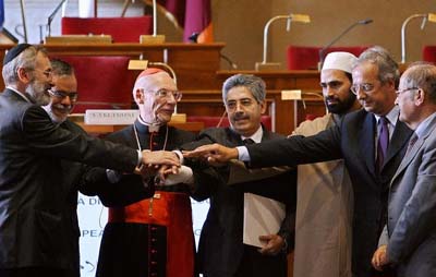 Card. Poupard meets Jews and Muslims in Romes Grand Mosque