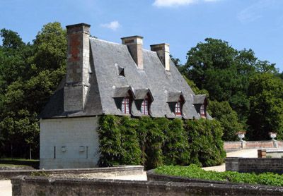 the guard house at chenonceaux