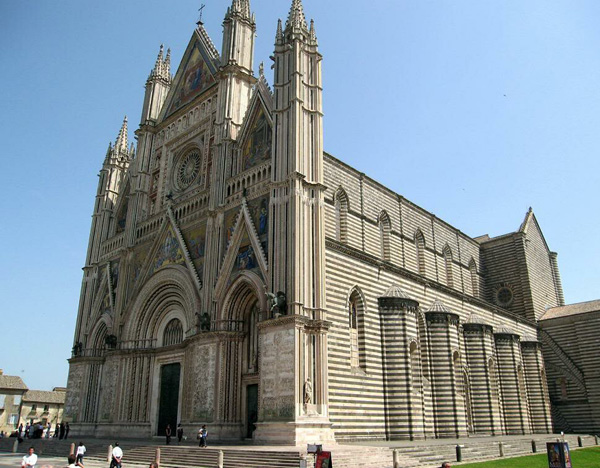 Orvieto Cathedral - side view