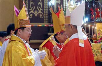 CPA Liu Xinkong is installed as bishop in 2006