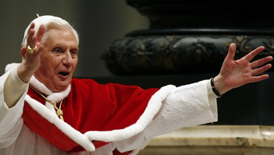 Benedict XVI with open arms