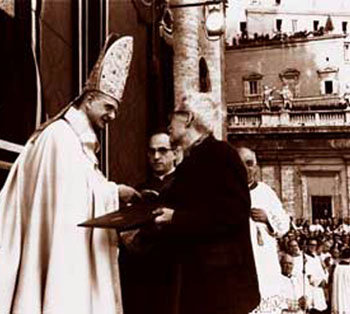 Paul VI welcomes Maritain