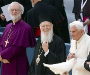 Benedict with leaders of false religions at Assisi III