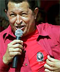 Chavez wears a 'Che' t-shirt in public