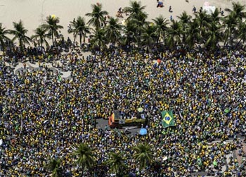 copacabana protest against dilma