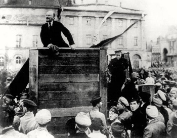 Lenin speaking during Russian Revolution