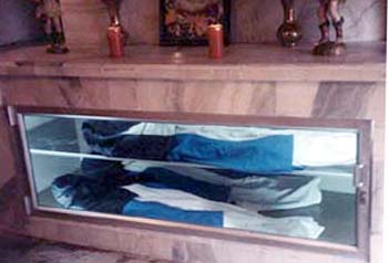 Mother Mariana, incorrupt body