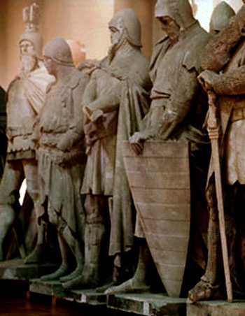 statues medieval knights