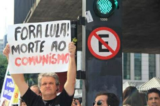 away with Lula, death to communism
