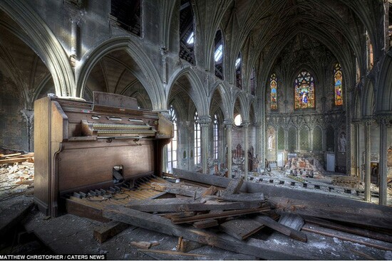 The ruined interior of a cathedral in Philadelphia