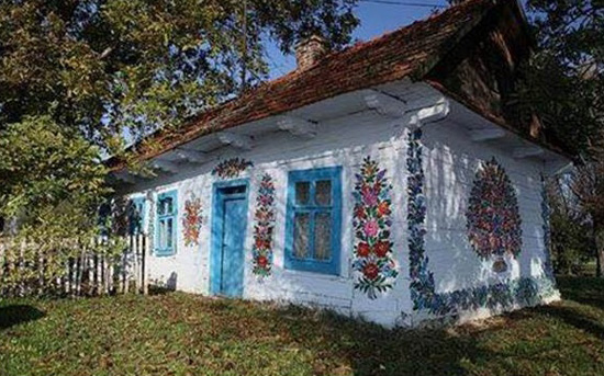 Zalipie, floral Polish cottage house