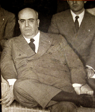 Black and White photograph of Professor Plinio Corre de Oliveira