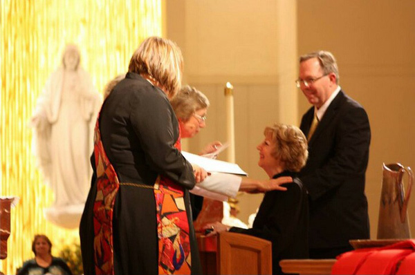 Methodists at Houston Catholic Cathedral 01