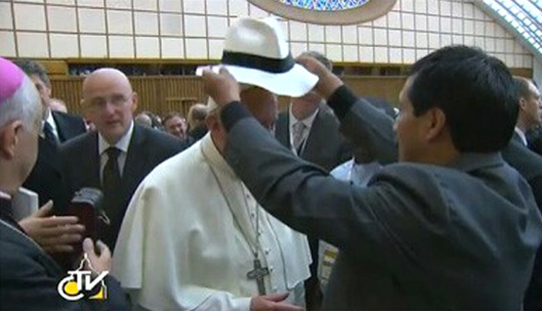 Pope Francis wearing a Panama 2