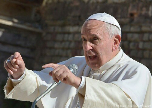 Demagogic poverty of Pope Francis 2