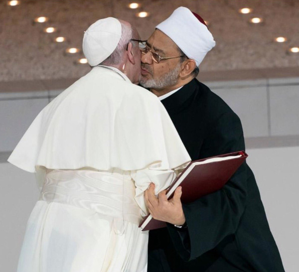 Francis visits Abu Dhabi 1