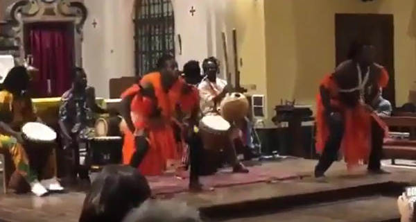 Afro music in Turin church 1
