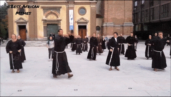 Italian Franciscans dancing to Jerusalema