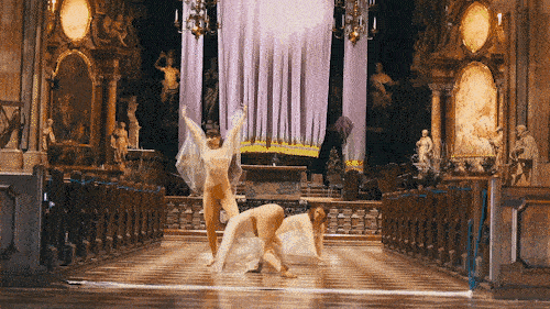 Nude performance at Vienna Cathedral 3