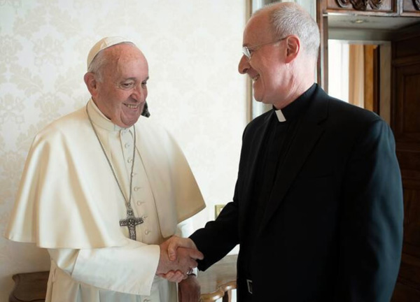 FRancis receives Fr James Martin - 2019