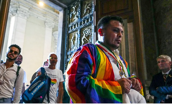 LGBT-2025-1