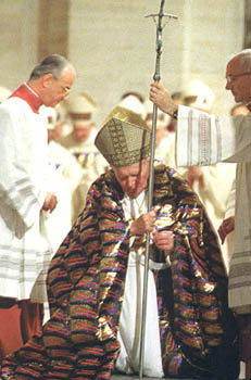 John Paul II wearing the cope representing the Temple of Jerusalem