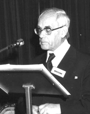 Karl Rahner announces bishop supremacy