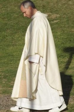 Leo XIV wearing Nike shoes