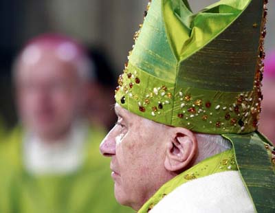 Novel green vestments