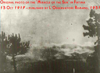 Photograph of the Miracle of the sun, 1917