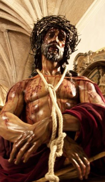 A statue showing Christ scourged