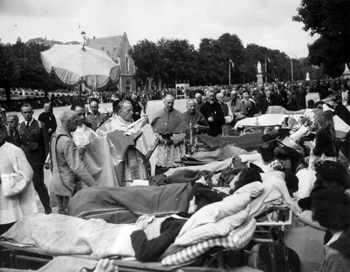 Blessing of sick at lourdes