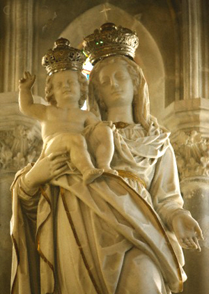 Our Lady with the Christ Child, Arles