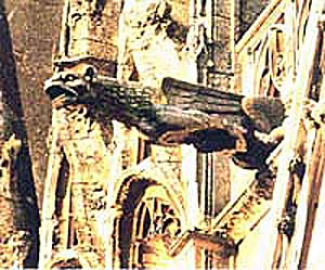 F001_Gargoyle.jpg - 54513 Bytes